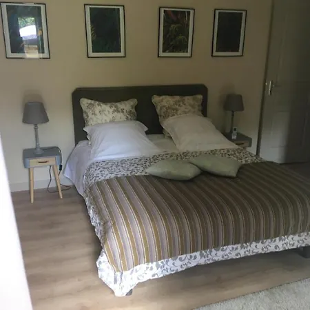 Un Jardin En Bed and breakfast